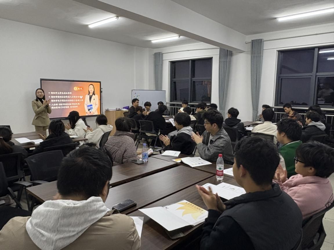 cfdfc2ba8acad0b8d97097f746ff164