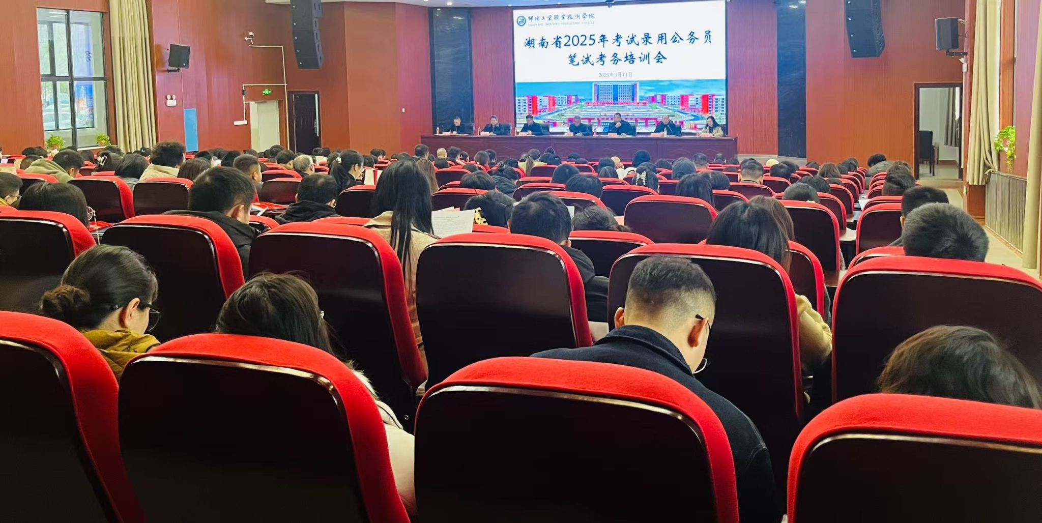 df0f8881967826b960562356358306f